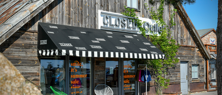 Closed Laden für Kleidung auf dem Karls-Gelände in Rövershagen